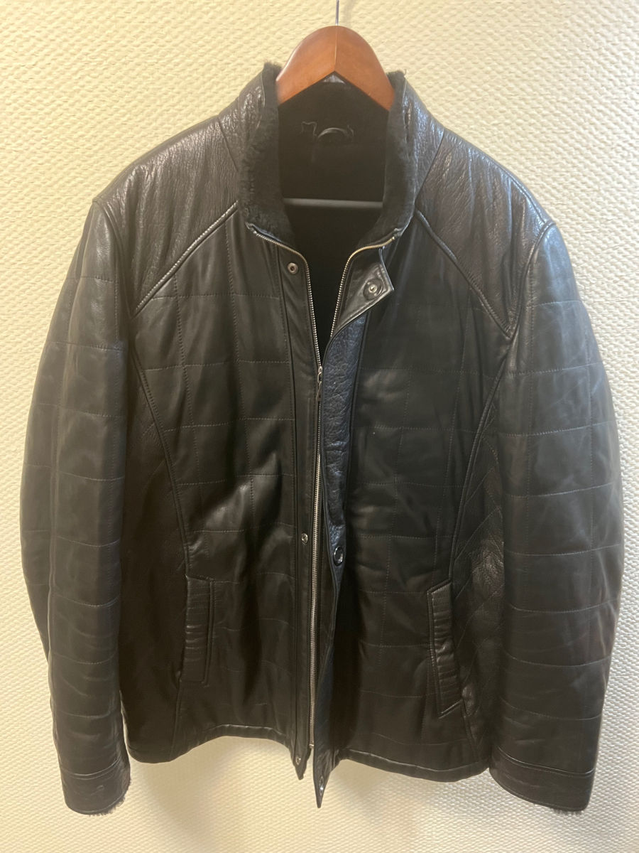 Кожаная зимняя куртка