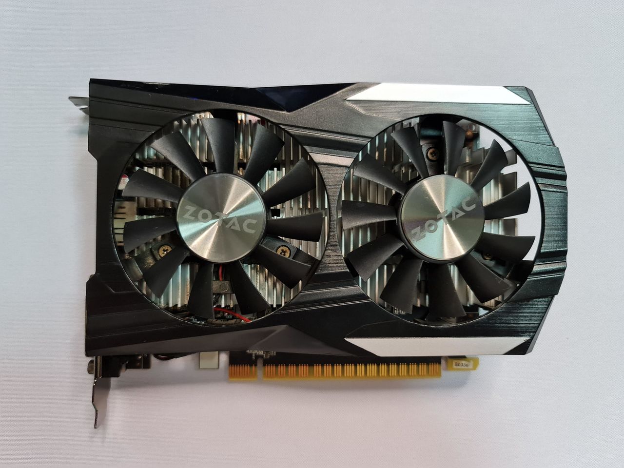 Видеокарта gtx 1050 ti 4gb фото