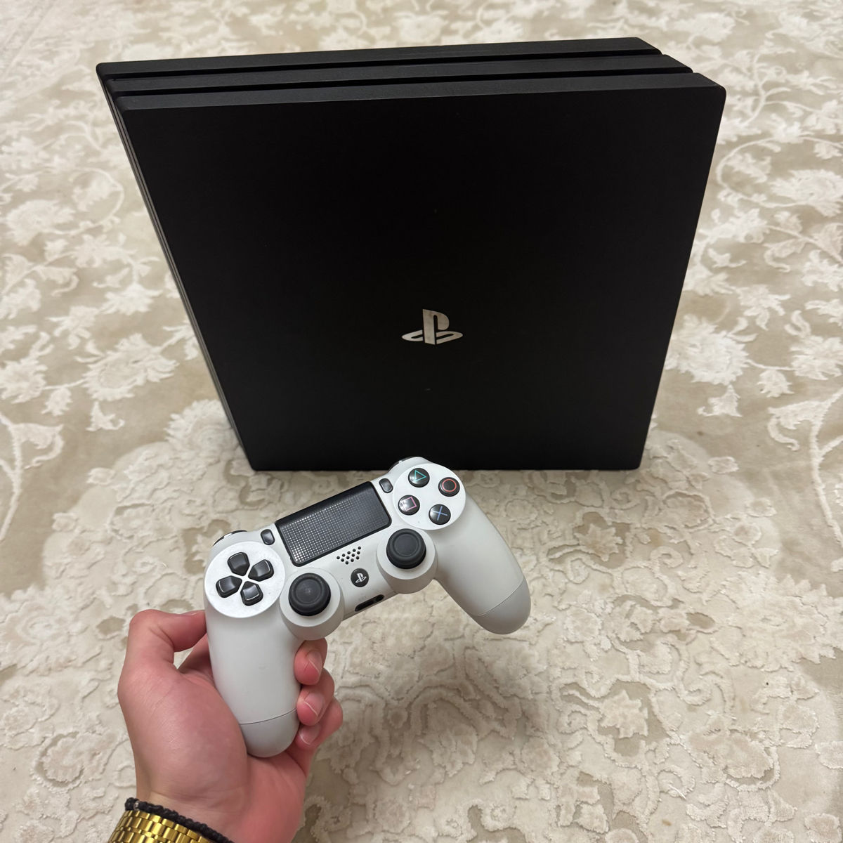 Controller Ps4 Ps4 Pro De Vanzare Consola Sony PlayStation PRO 1TB