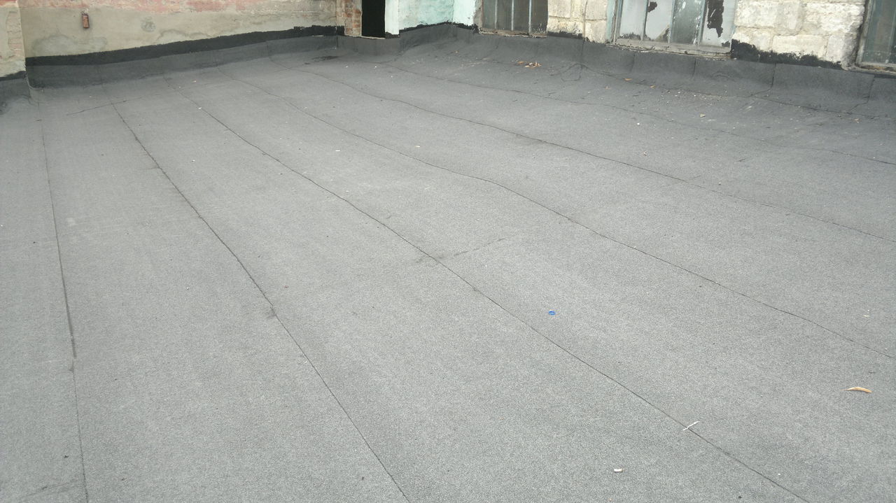 Lucrari de hidroizolatie la acoperis a blocurilor locative, garaje, depozite, hale in Chisinau foto 2
