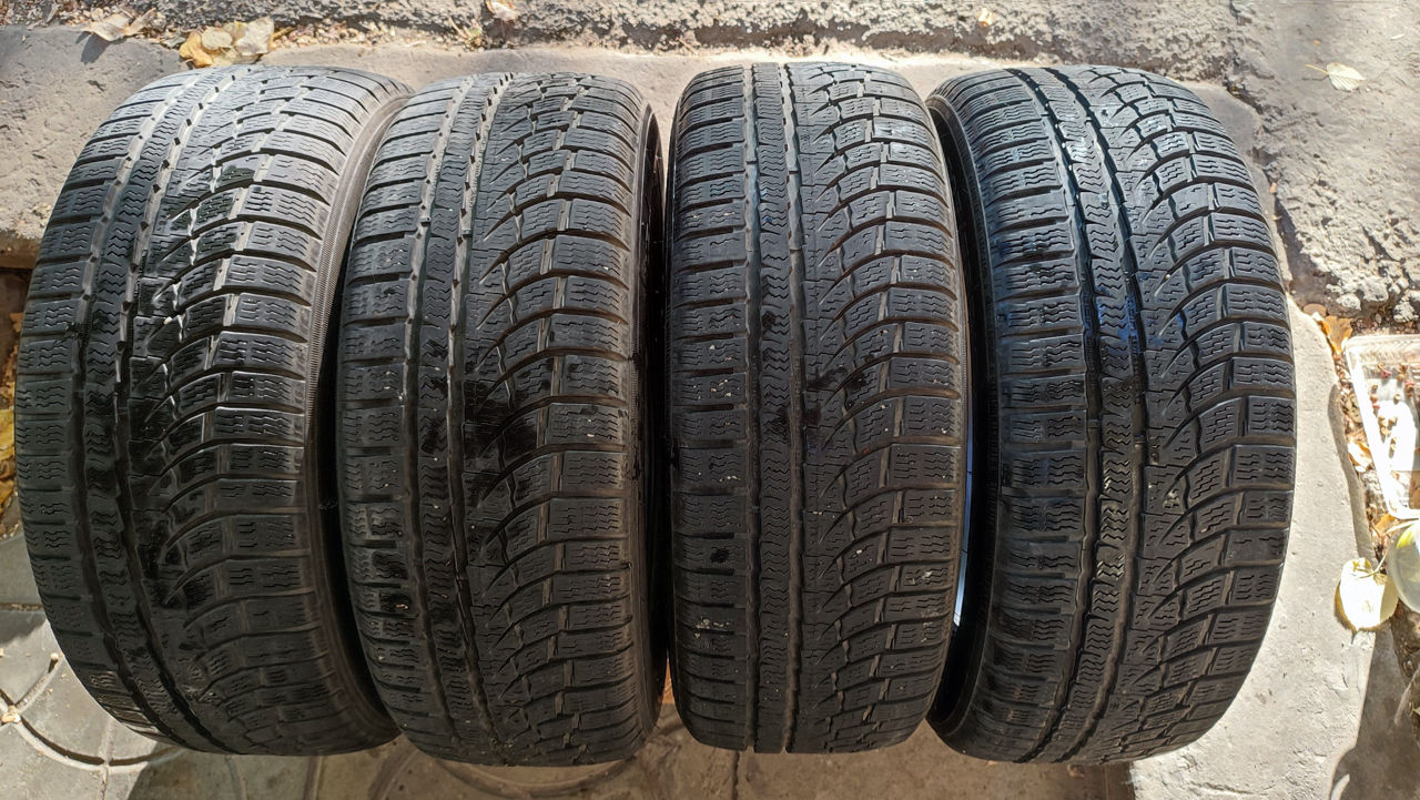 Nokian WRa4 205/55/R16
