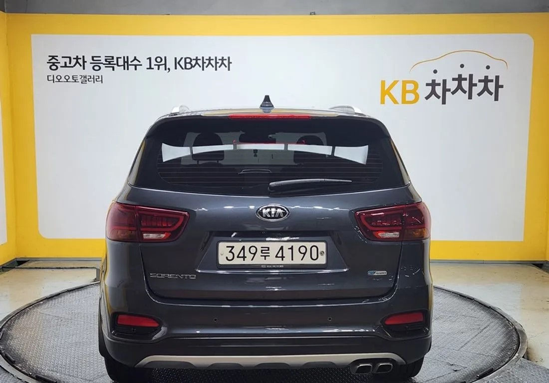 KIA Sorento foto 4