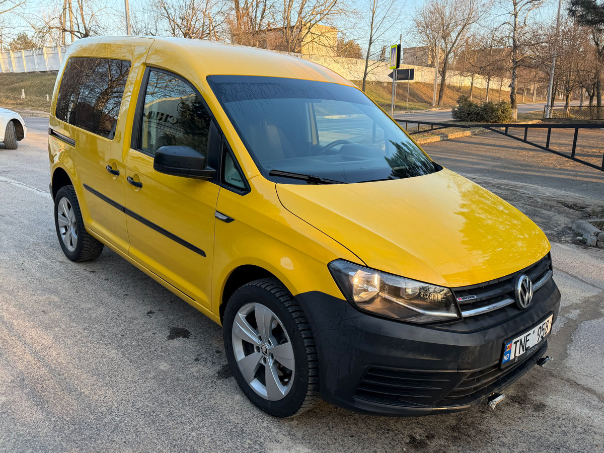 Volkswagen Caddy an. 2020 cu rulaj 94000 km, Diesel, 13150 €