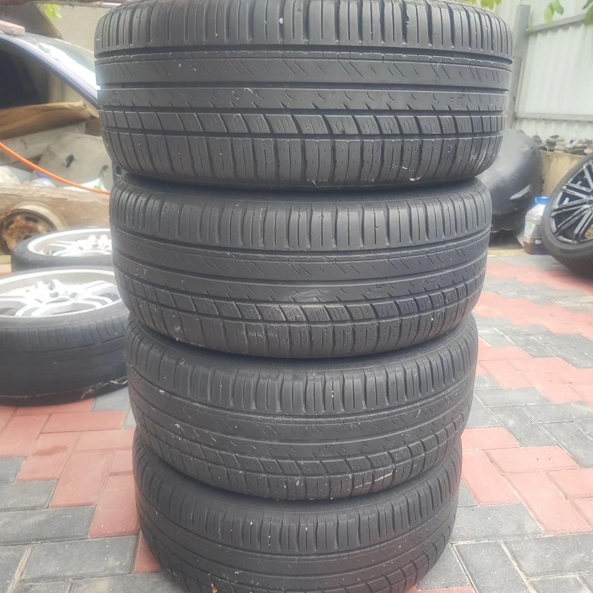 Колеса 215/50/R17 фото 2