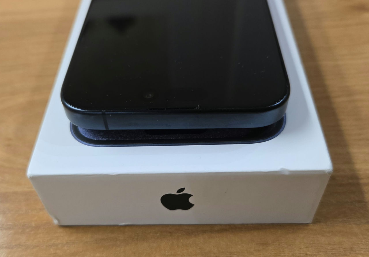 iPhone 15 PRO 256gb E-SIM 96% foto 3