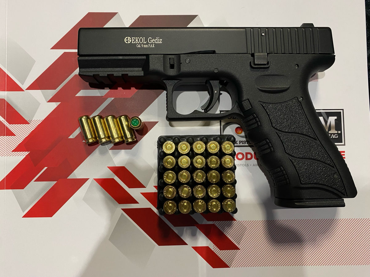 Стартовый пистолет под Glock 19 !!! Новый ! foto 0