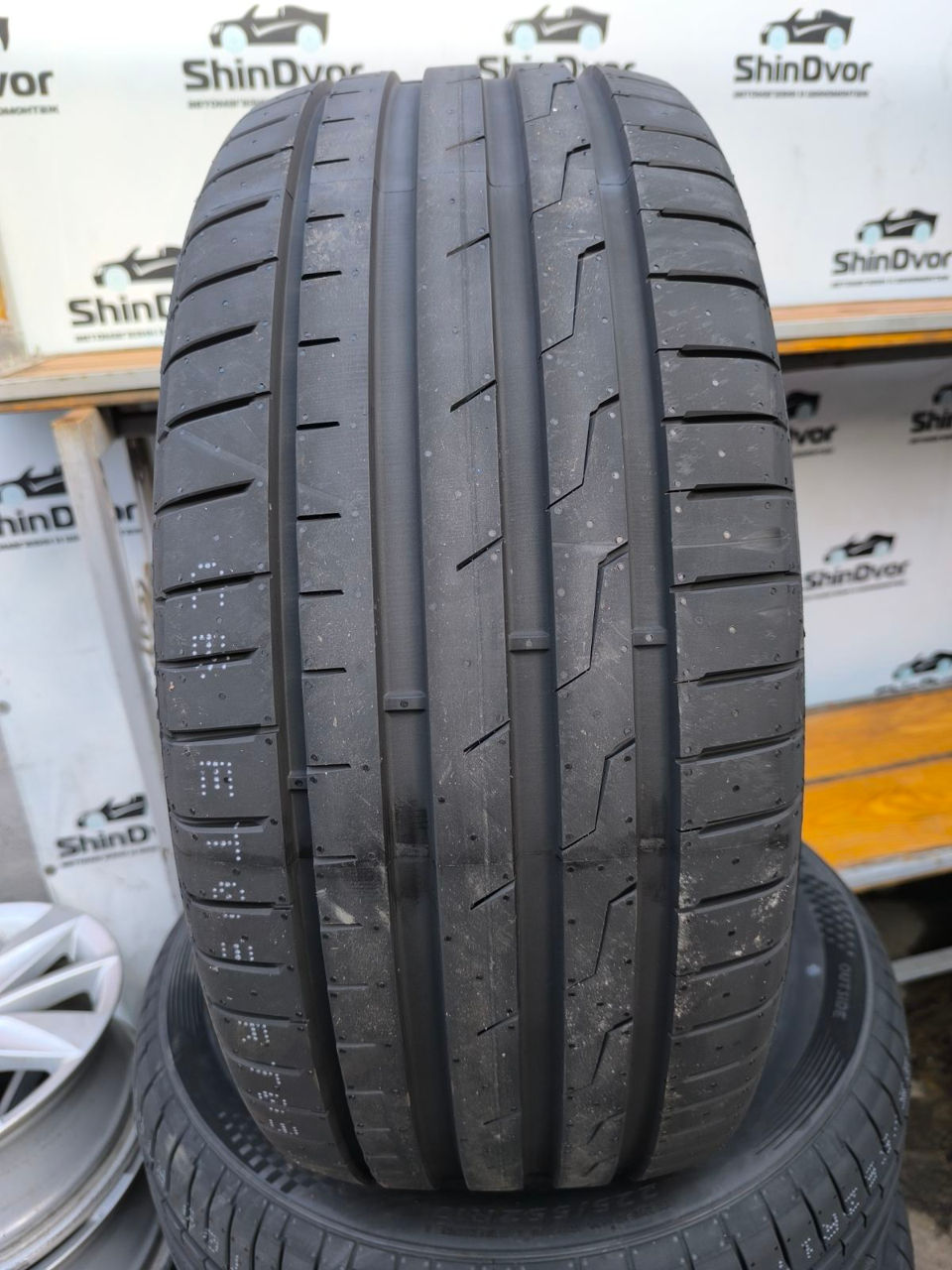 RoadX 275/45 R20 лето - 2050 лей фото 2
