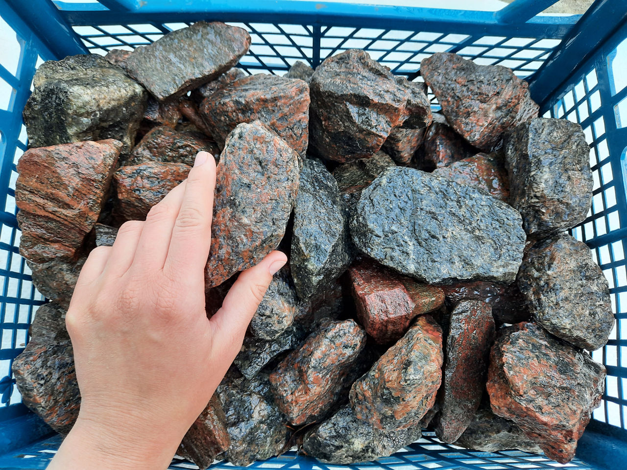 Галька и гранит для декора. белый камень для габионов. чернозем foto 17