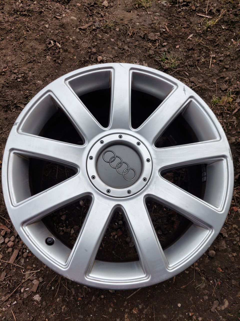 5x100 R 18