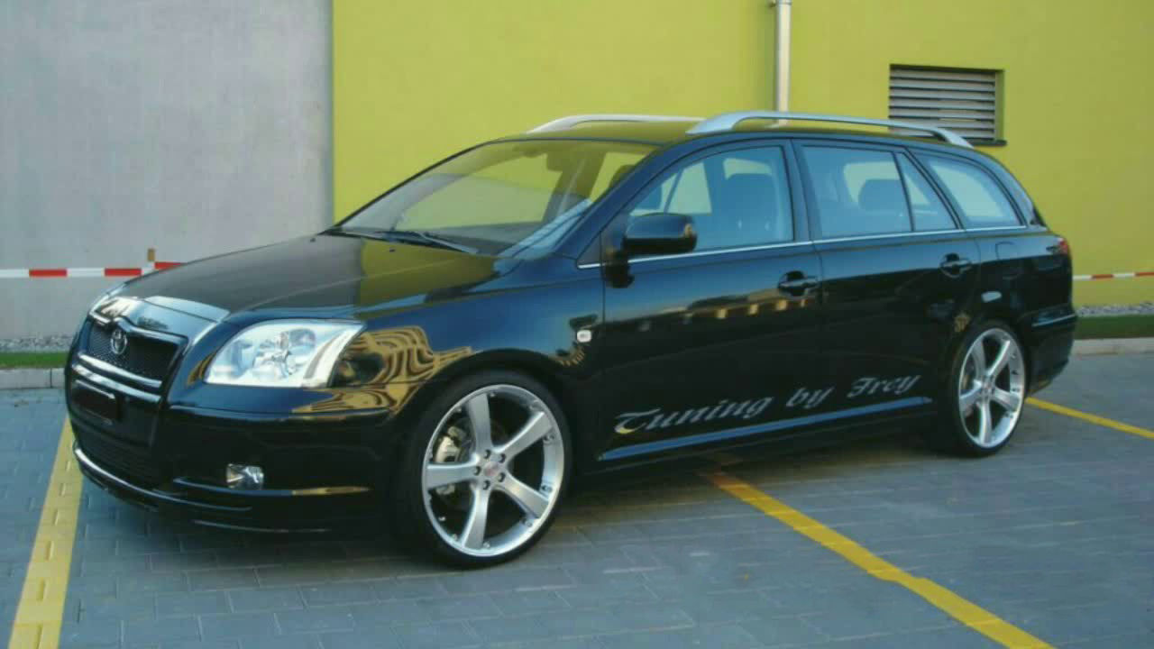 Toyota Avensis foto 0