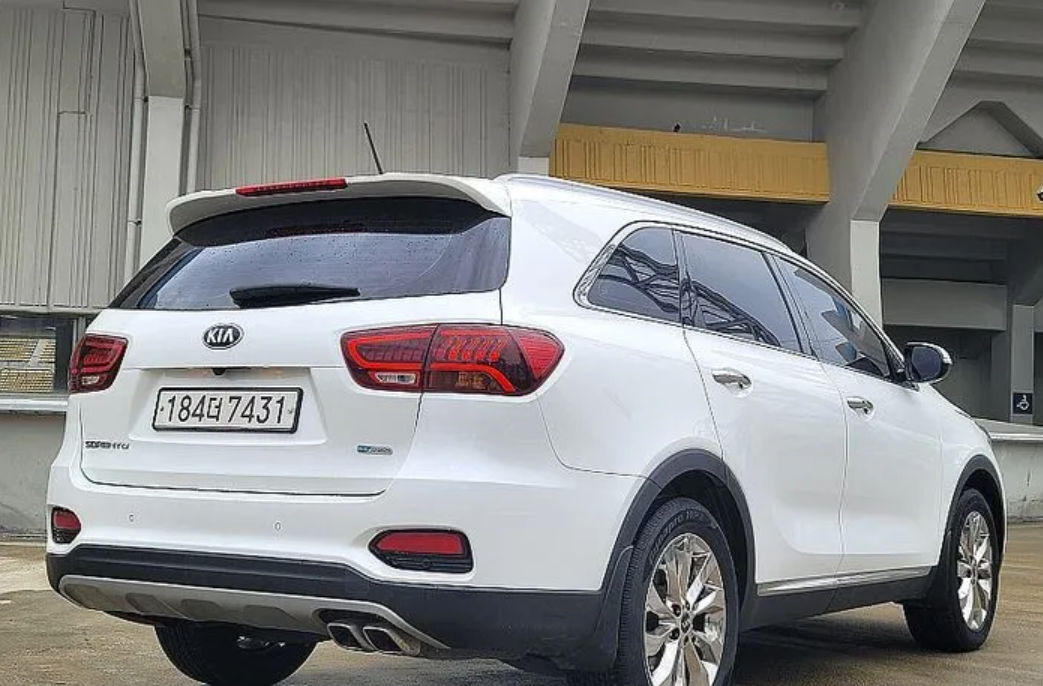 KIA Sorento foto 1