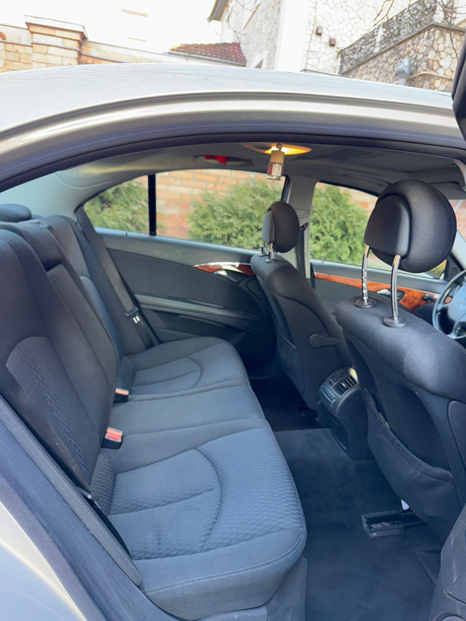 Mercedes E-Class foto 9