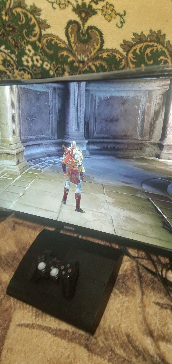 Обслуженный Playstation 3 + все части God of War и другие крутые игры,прошитая,чистая без пыли фото 3