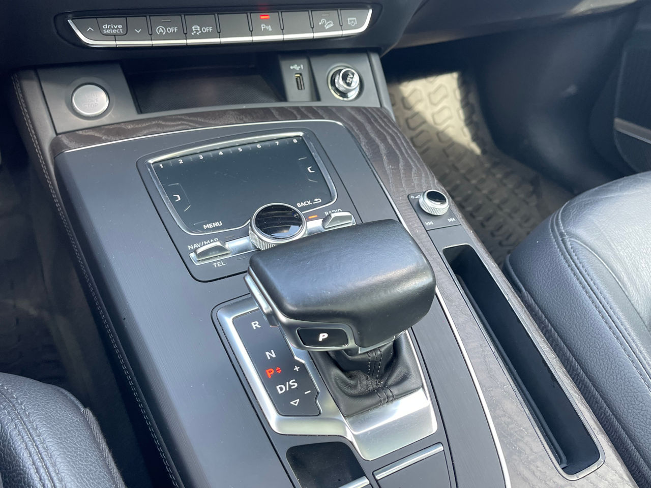 Audi Q5 foto 16