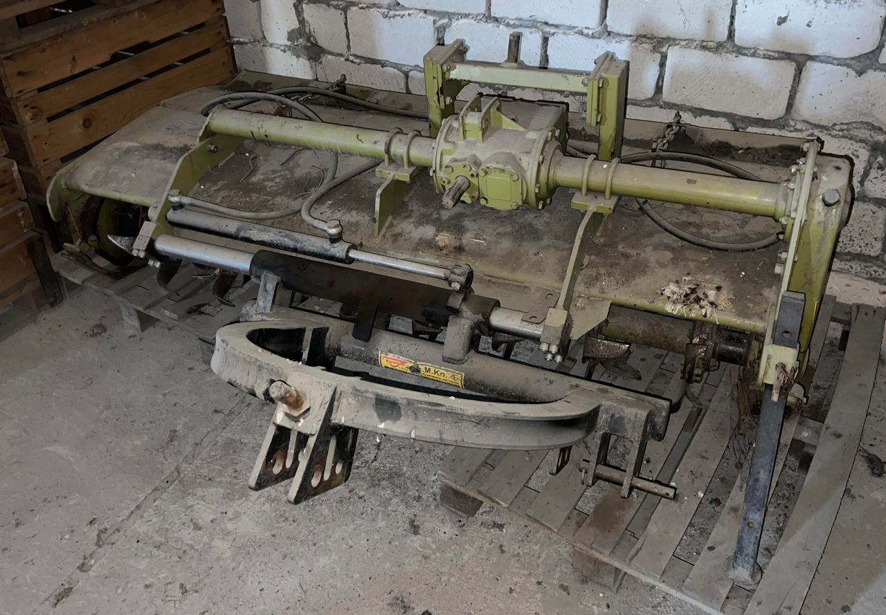 Vand freza agricola, latimea 2 m. Folosita, o perioada scurta. Functionala. Pret 42ooo lei foto 0