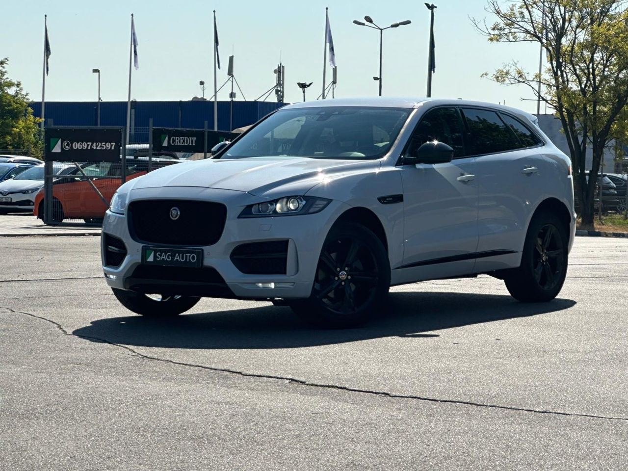 Jaguar F-PACE foto 0