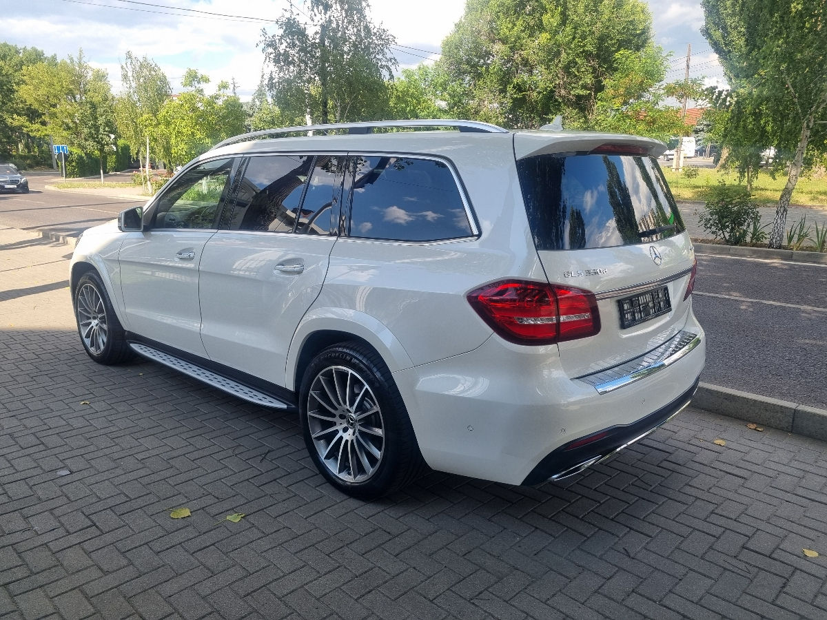 Mercedes GLS-Class 2017 photo 6