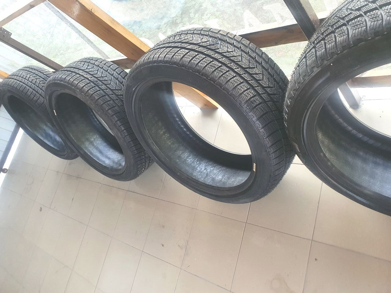 R21 265/40 Зимние шины Pirelli Scorpion