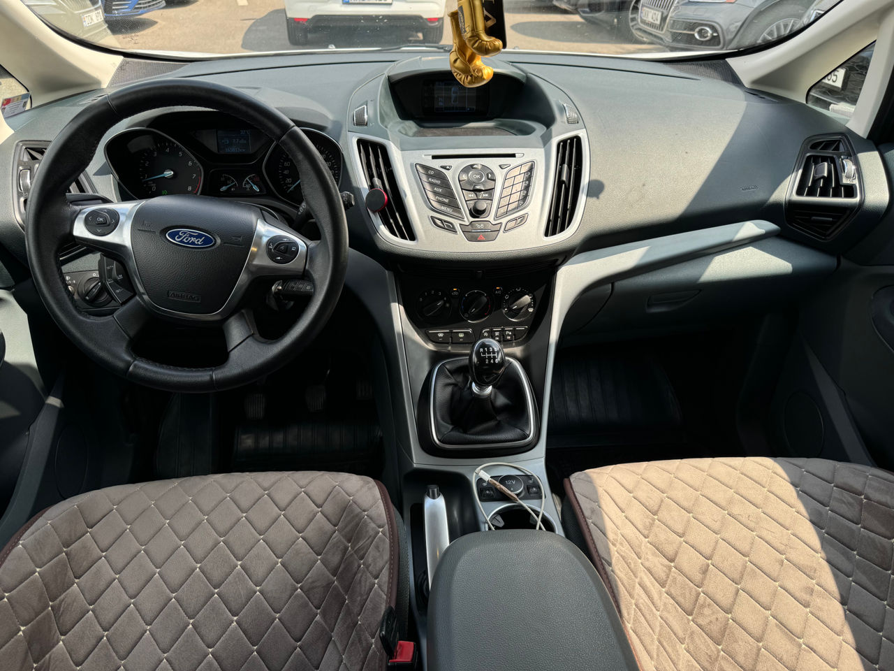 Ford Grand C-MAX foto 7