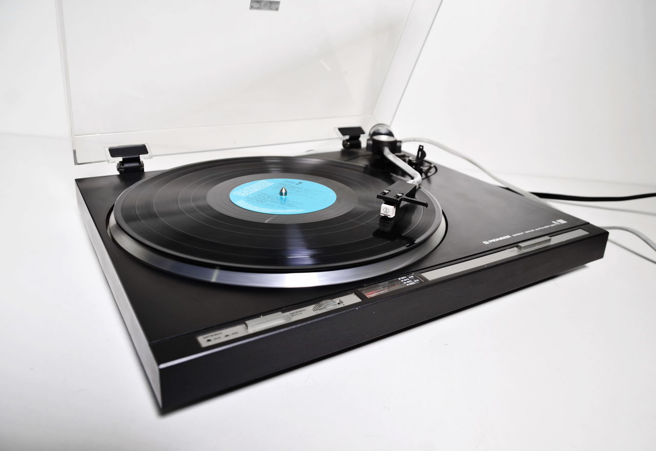 Винил Проигрыватели Thorens Technics Sony Garrard Akai JVC Pioneer Blaupunkt / Есть Фирменный Винил foto 5