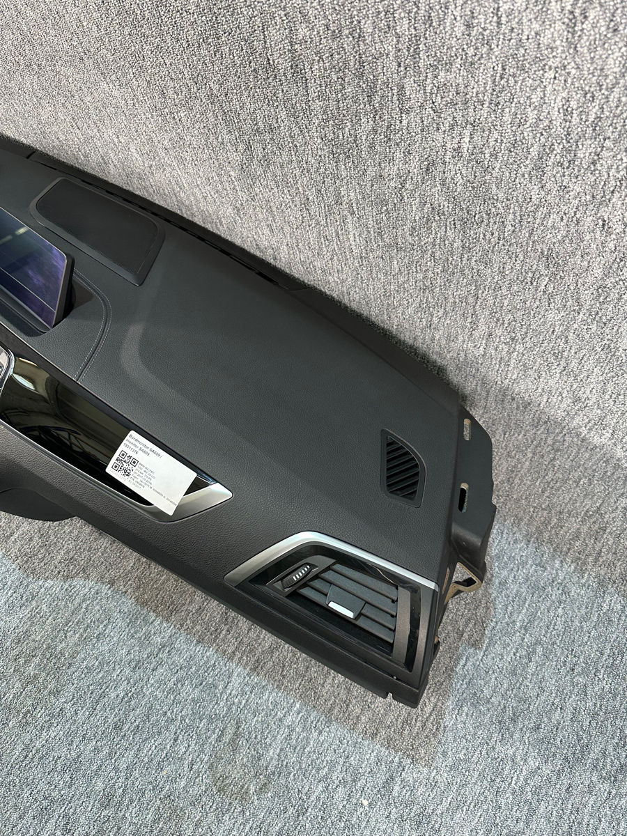 Plansa bord BMW F87 M2 F22 F23 foto 4