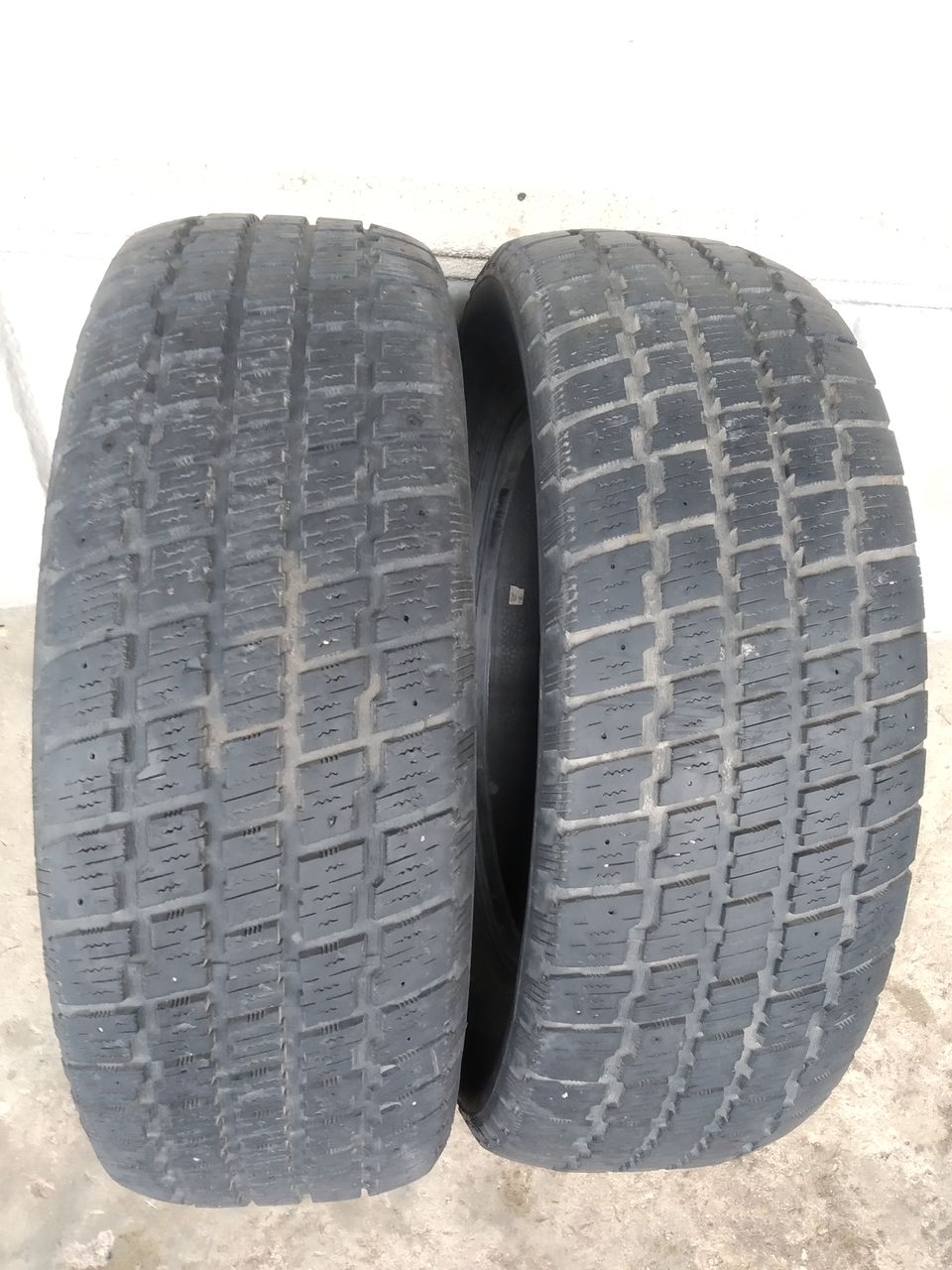 225/65 R17 102T Cooper Weather-Master S/T 2 foto 0