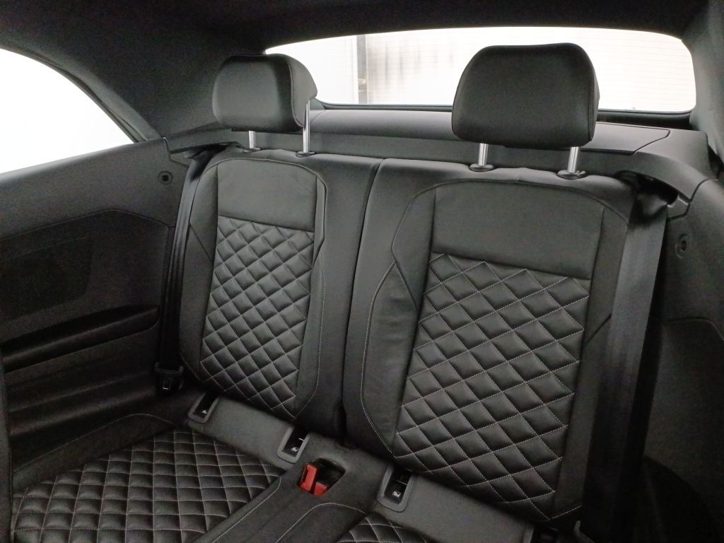 Volkswagen T-Roc foto 15