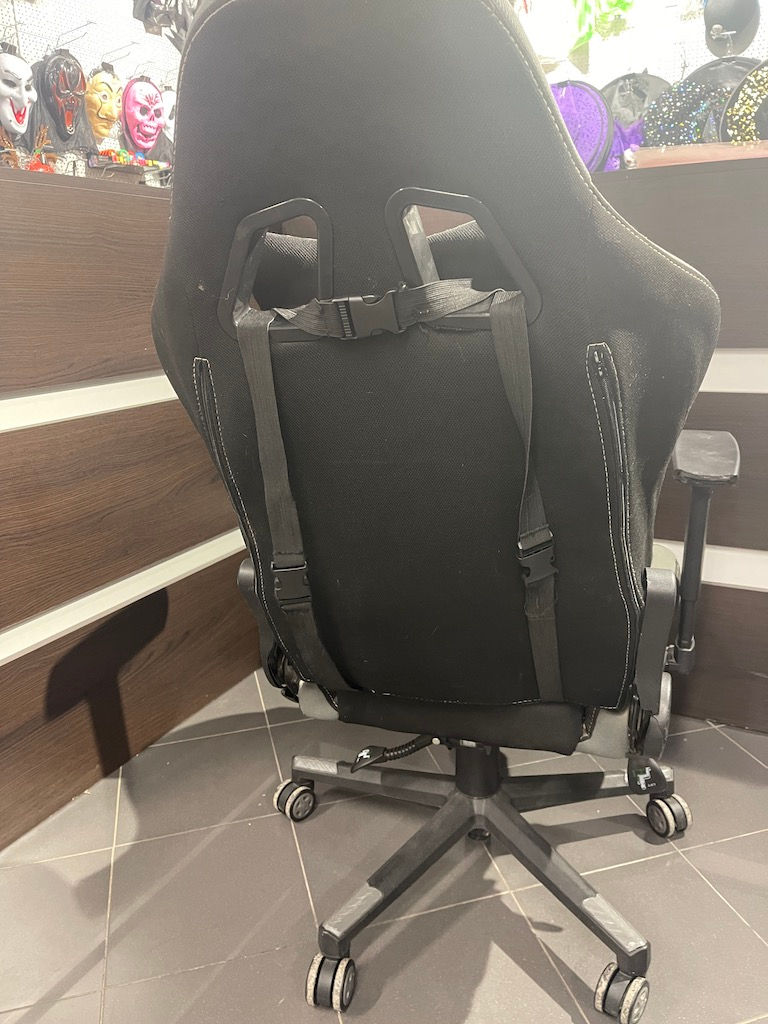 Scaun de gaming second-hand – 550 lei foto 4