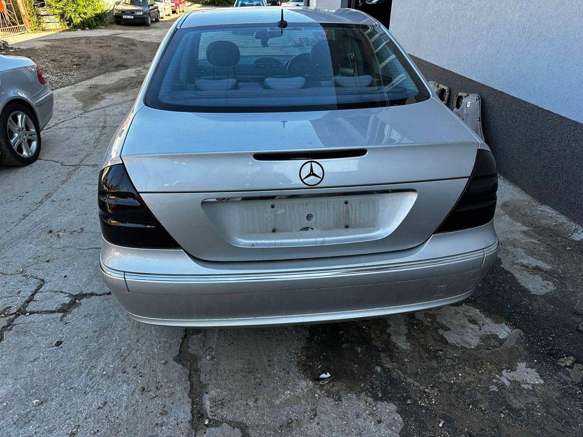 Mercedes w211 foto 3