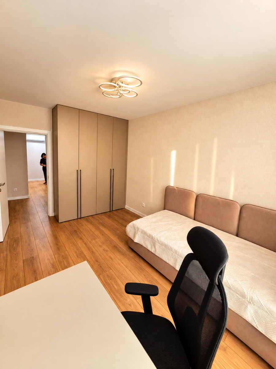 Apartament cu 2 camere, 75 m², Botanica, Chișinău 5