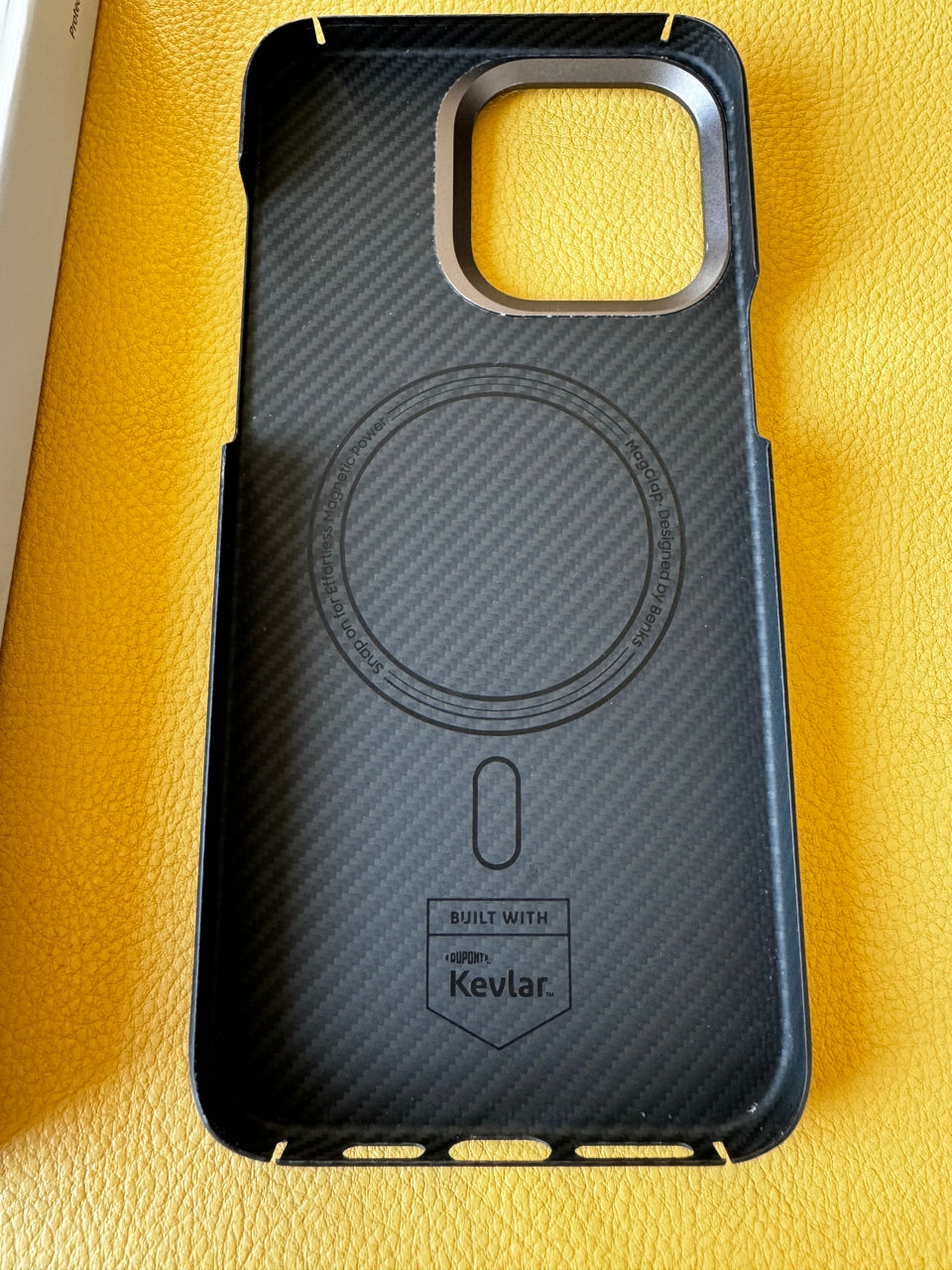 iPhone 15 Pro Max Husa Kevlar foto 1