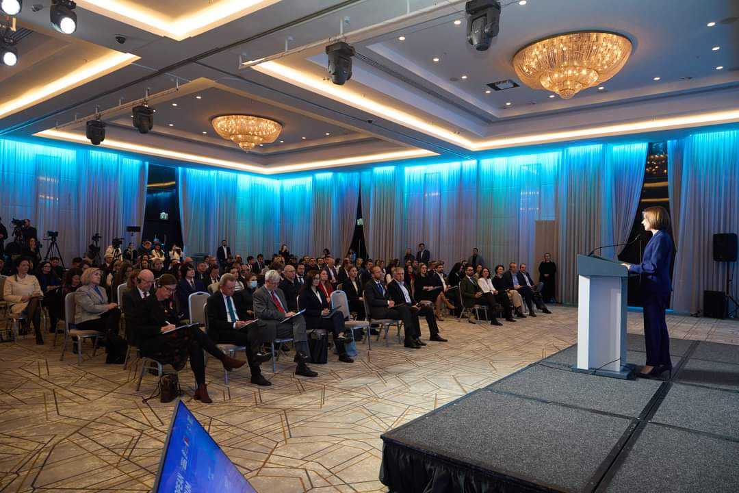 Echipament profesionale pentru traducere simultană, și echipamente audio foto 3