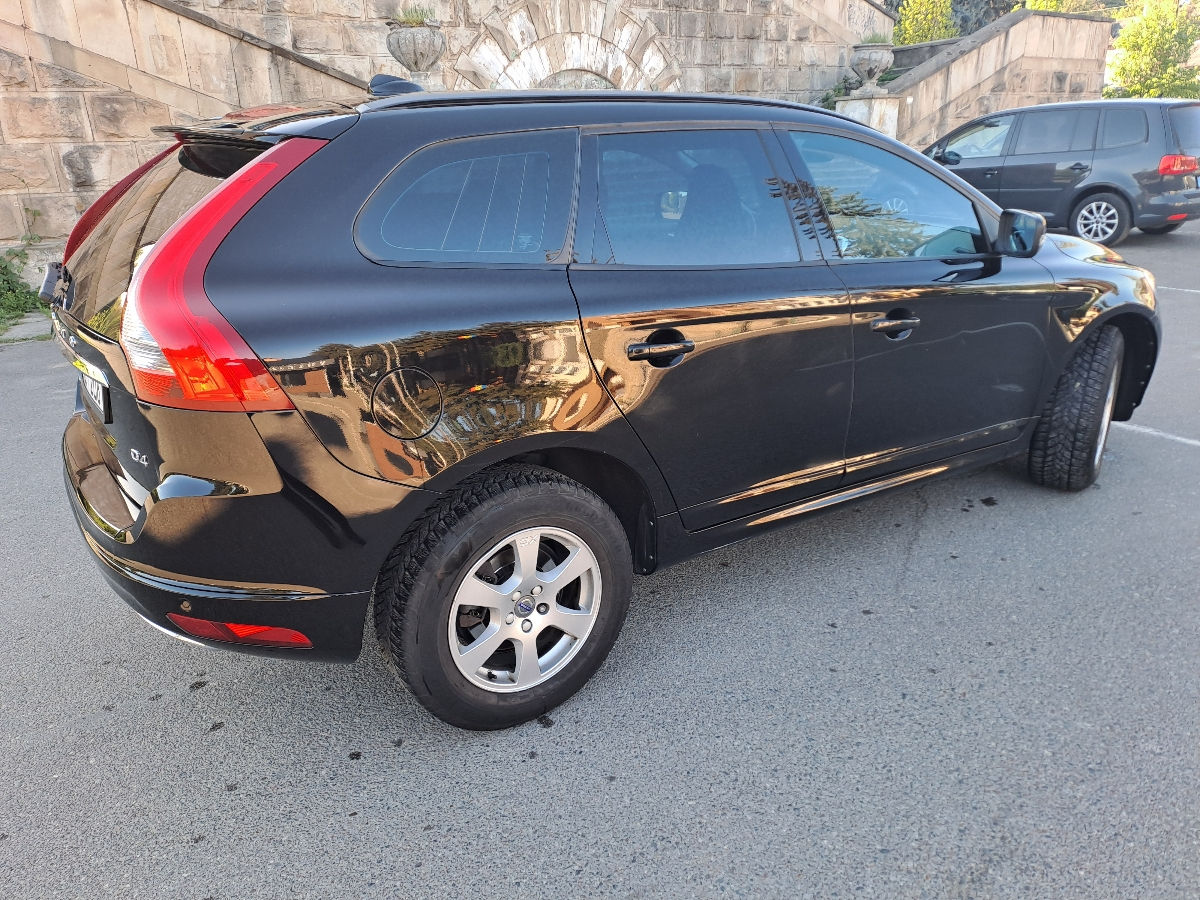 Volvo XC60 foto 7