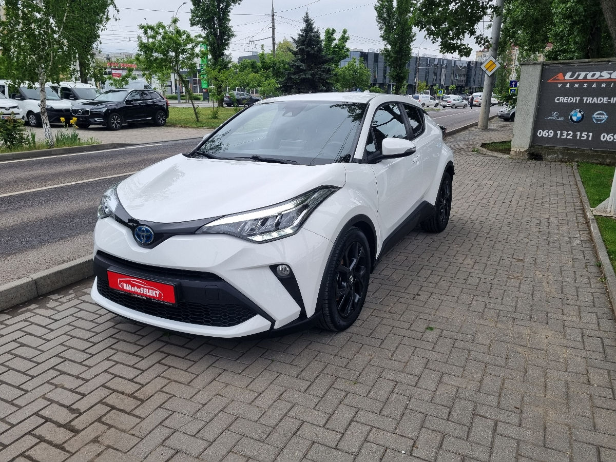 Toyota C-HR 2023