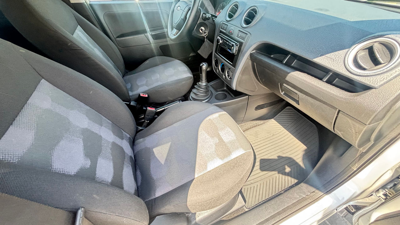 Ford Fusion фото 10