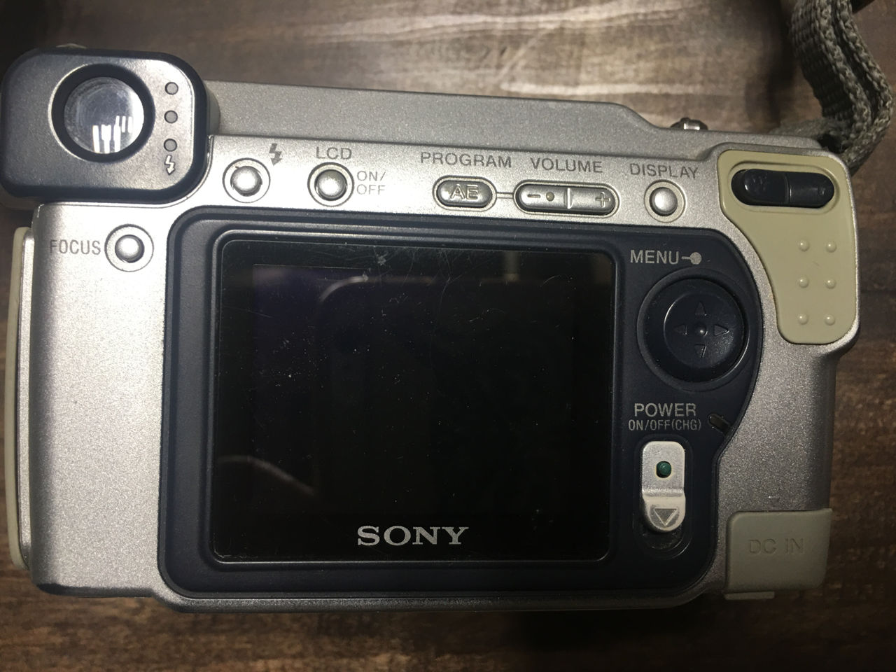 Sony Cyber Shot DSCS70