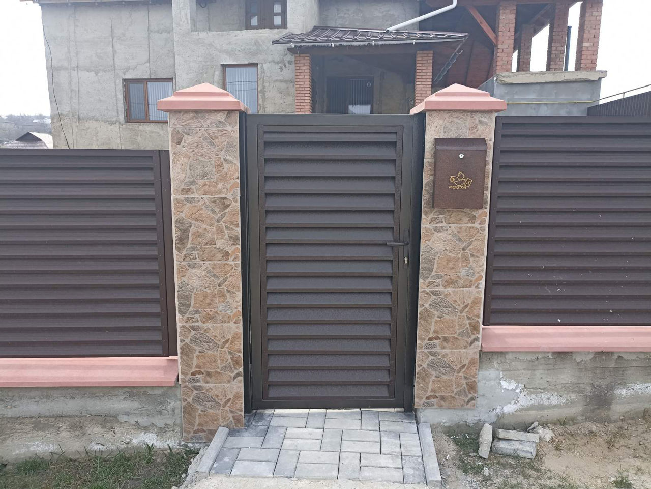 Porti, portite jaluzele, de la 20000 lei foto 18