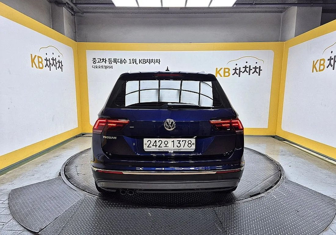 Volkswagen Tiguan foto 4