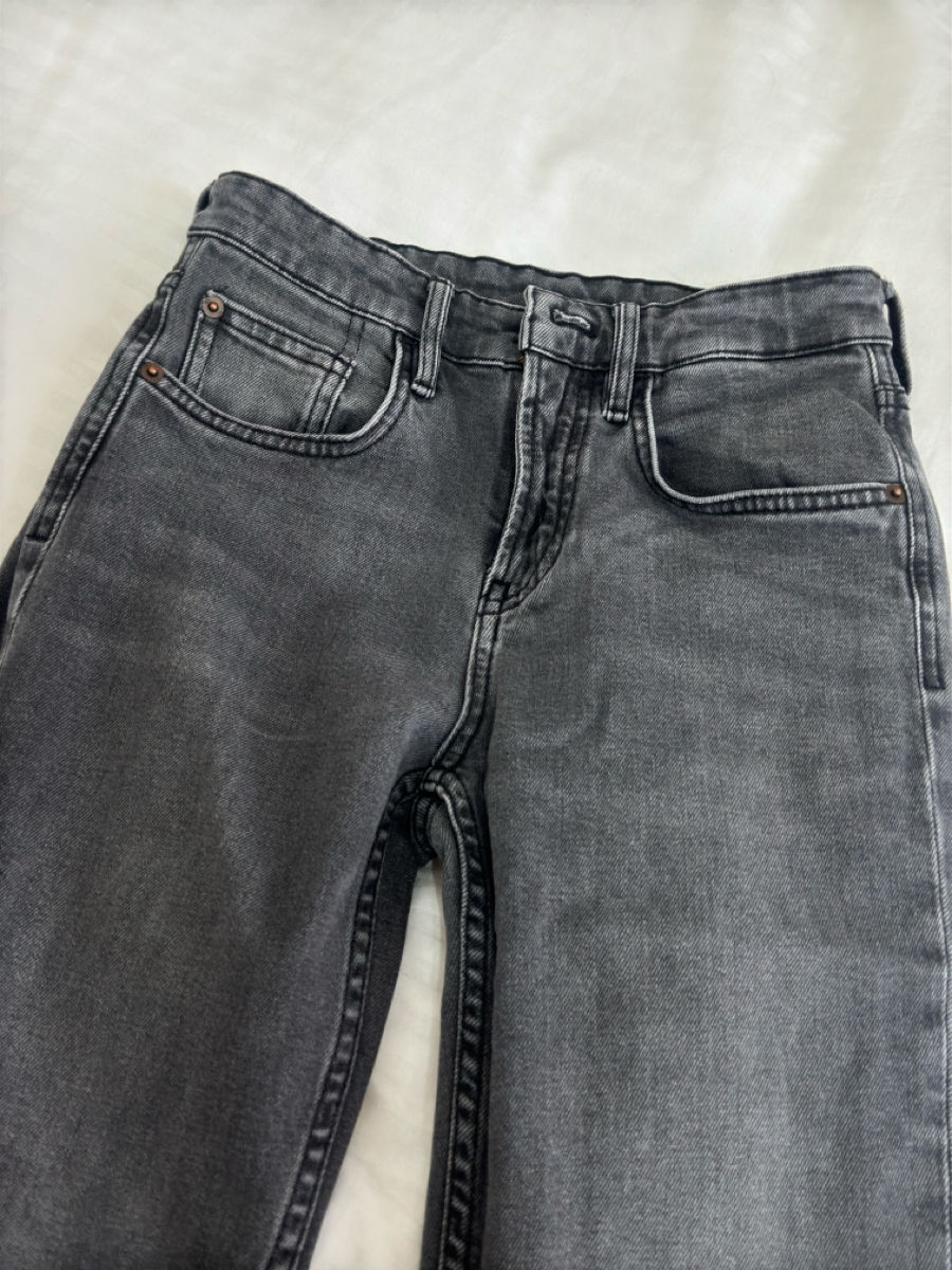 Vand blugi Levis ,Guess și Massimo Dutti foto 7