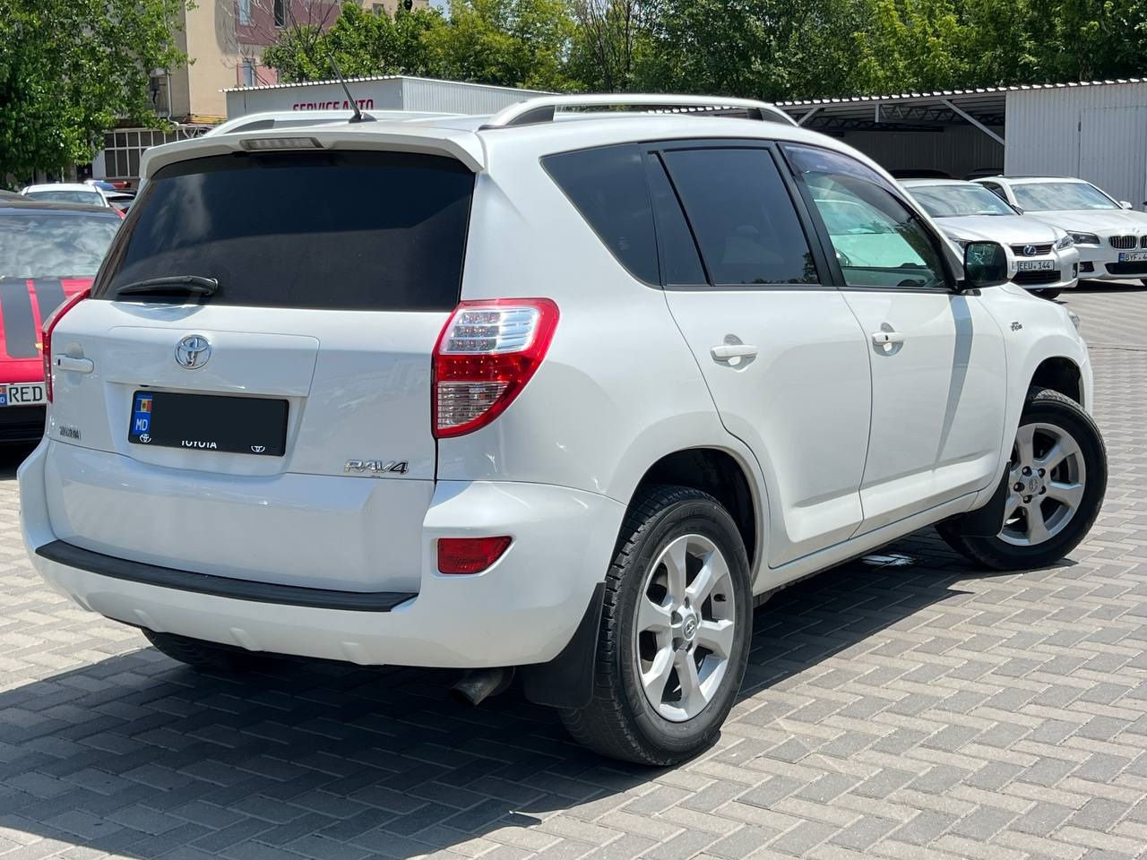Toyota Rav 4 2011 г. с пробегом 218123 км, Дизель, 11999