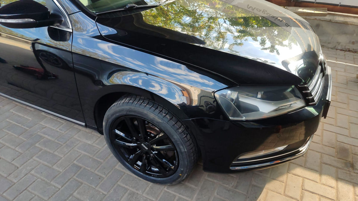 Volkswagen Passat foto 0