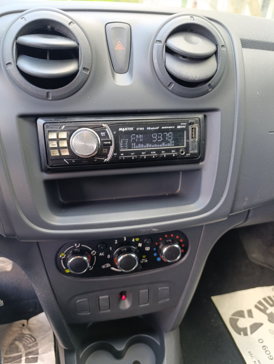 Dacia Logan foto 7