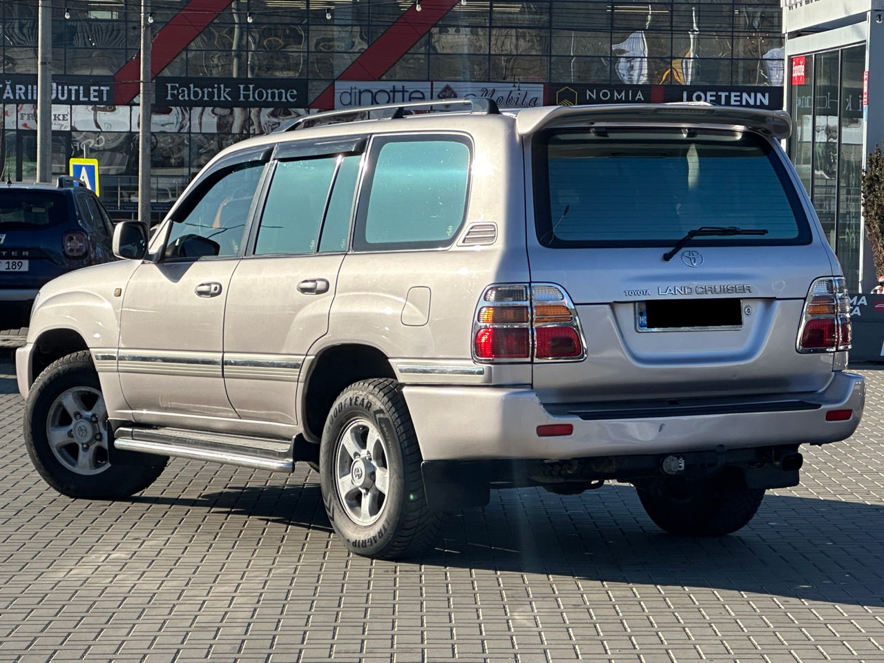 Toyota Land Cruiser foto 4