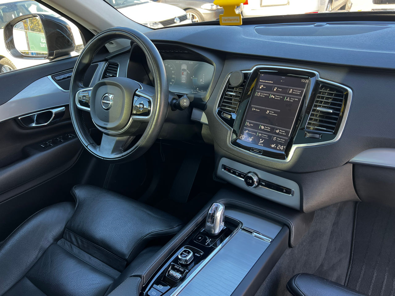 Volvo XC90 foto 8