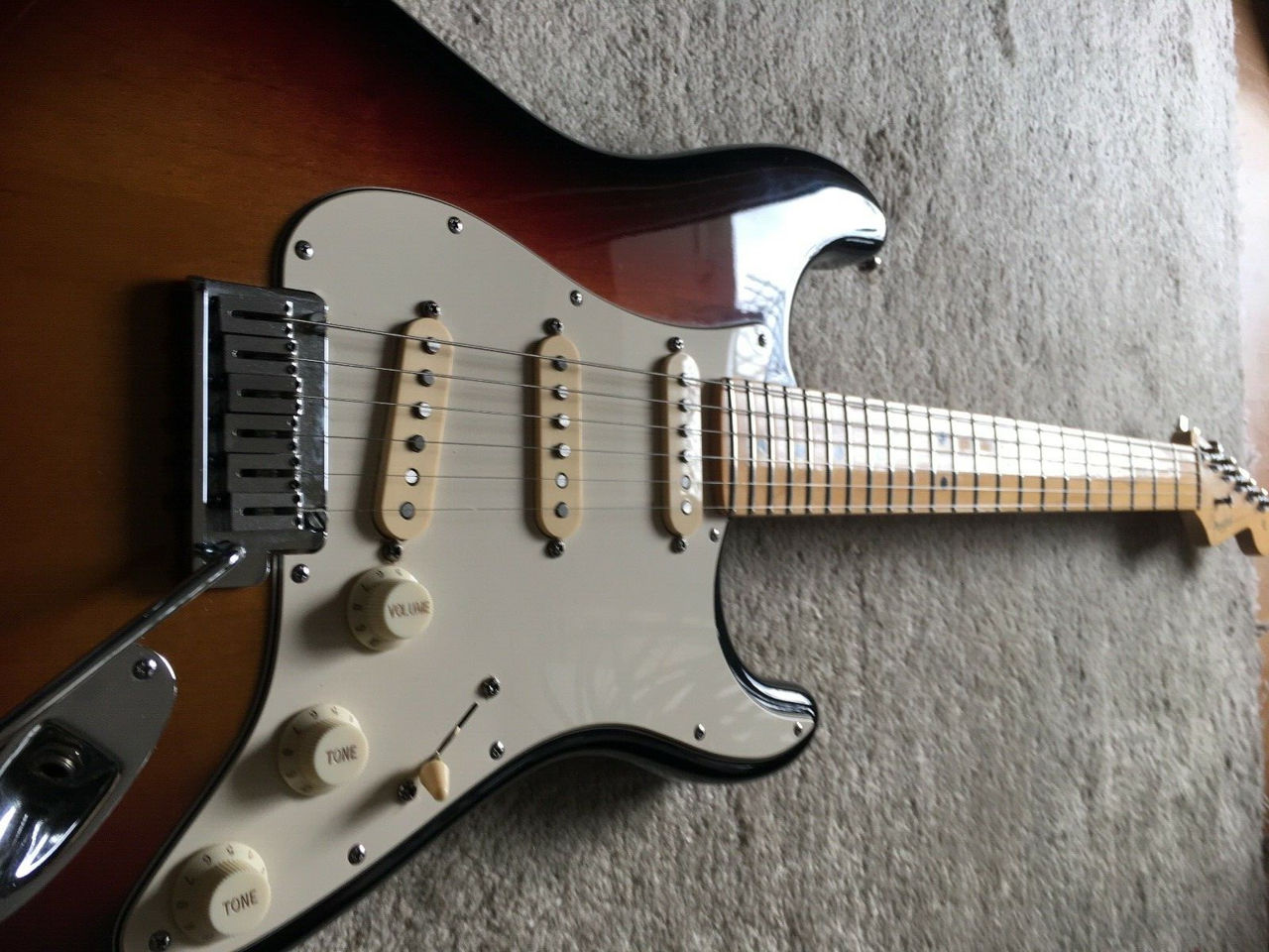 Стратокастер "Fender" made in USA + keys - 1800 Euro фото 1