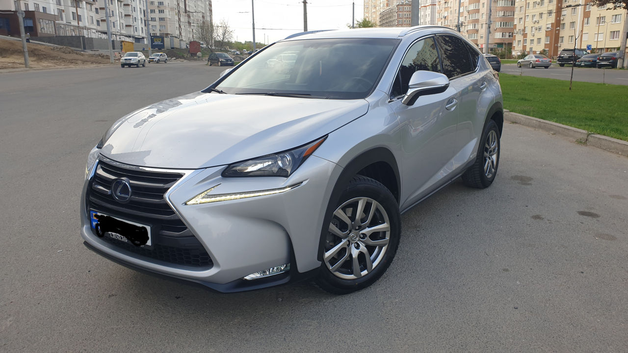 Lexus NX Series foto 1