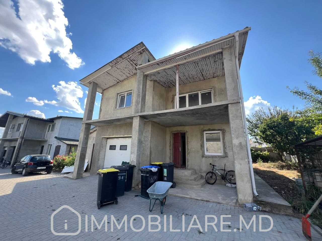 Casă cu 2 niveluri, loc. Floreni, r-nul Anenii Noi