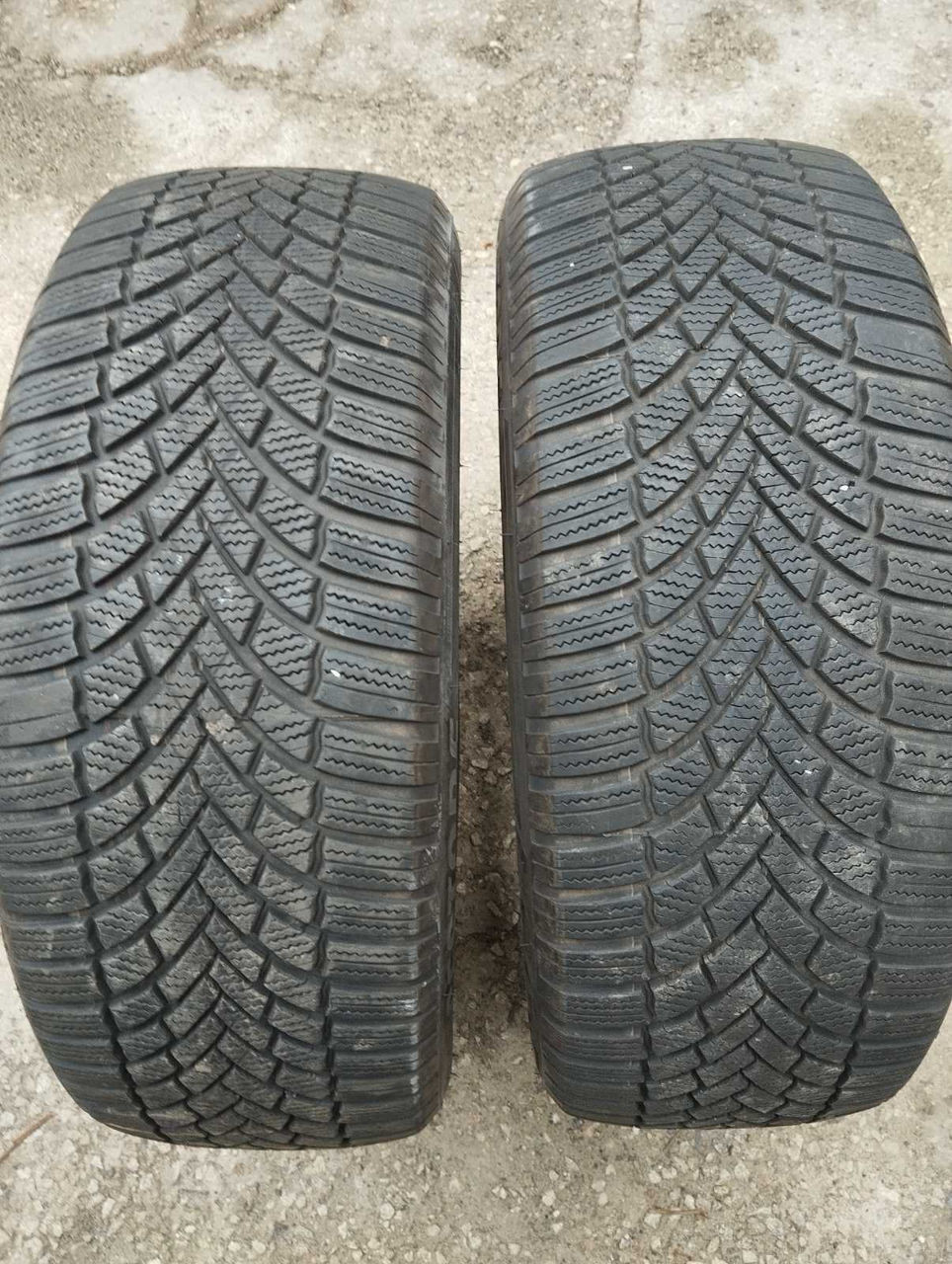 235 55 R19 Bridgestone Blizzak, 2 зимние шины