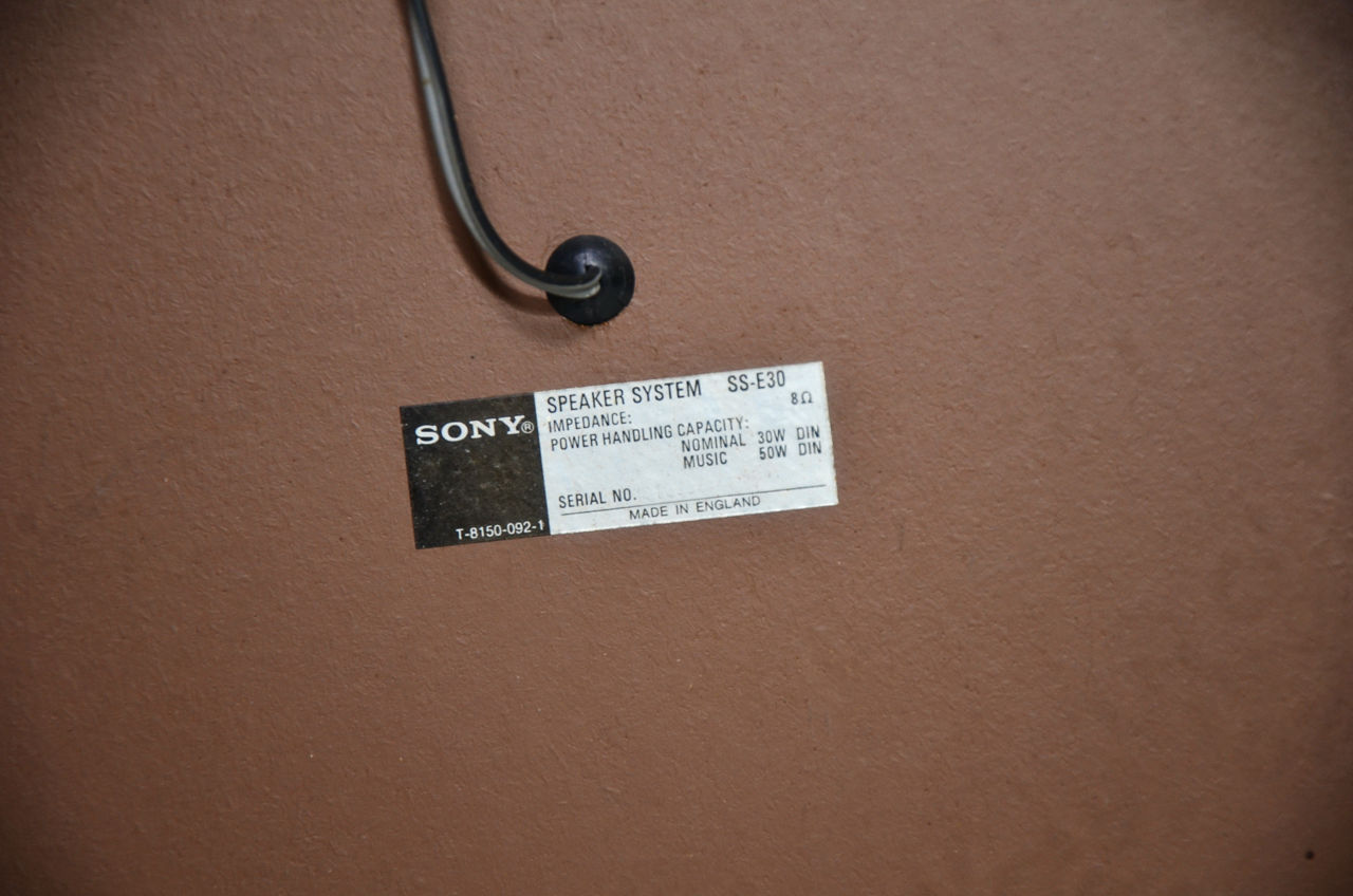 Sony SS-E30   2 * 50W 8 Ohm  Бумага фото 5