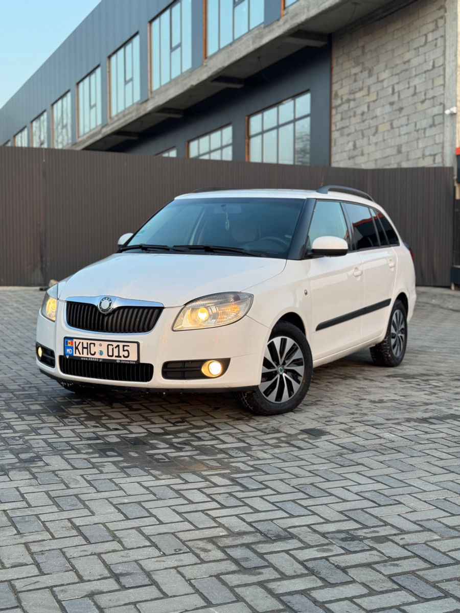 Skoda Fabia foto 0